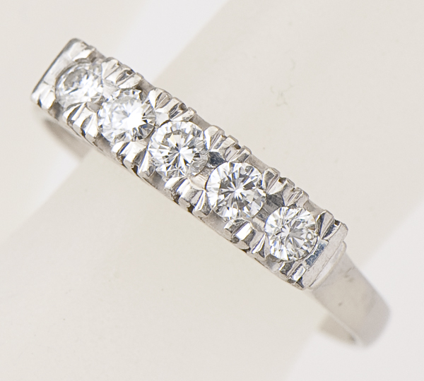 [写真]ダイヤモンド計0.415ct プラチナ900 リング【買取相場】