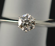 [写真]ダイヤモンド0.31ct プラチナ950 リング【買取相場】